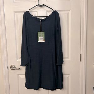 Brand new with tags longsleeve dress by Toad &Co, Navy blue- stylish and comfy!